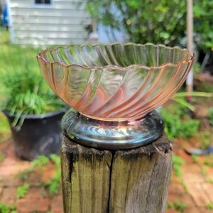 Vintage Arcoroc France Pink Glass Silver Plated Footed 4 1/2" bowl
